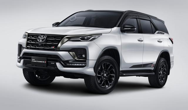 Fortuner dan Hilux Bakal Ikutan Platform Innova Zenix?