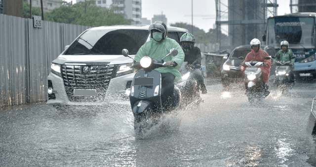 Apa yang Terjadi Jika ECU Motor Terendam Air Banjir?