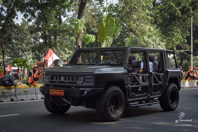 Prabowo Minta Menteri Pakai Pindad Maung, Batal Pakai Mobil Listrik?