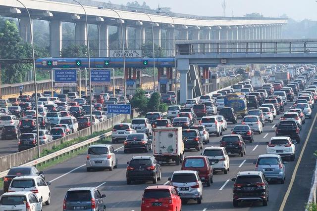 Kemenhub Imbau Pemudik Siapkan Saldo E-toll Biar Gak Macet