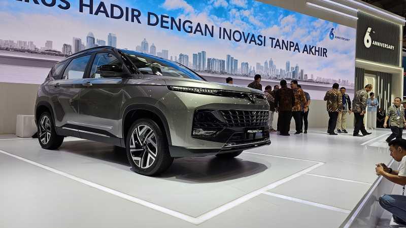 Wuling Almaz RS is Back! Tampil dengan Wajah Baru