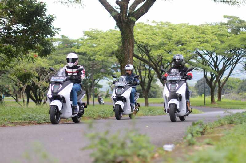 <i>Dear</i> Yamaha, Kenapa Sih Gak Kunjung Rilis Motor Listrik di RI?