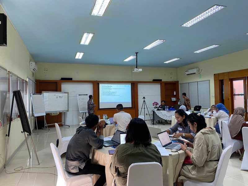 Upgrade Skill Bisnis di Lingkungan Koperasi, Telkom Gelar Training 4DX