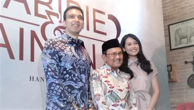 Maudy Ayunda Terpilih Perankan Ainun di Film 'Habibie & Ainun 3'