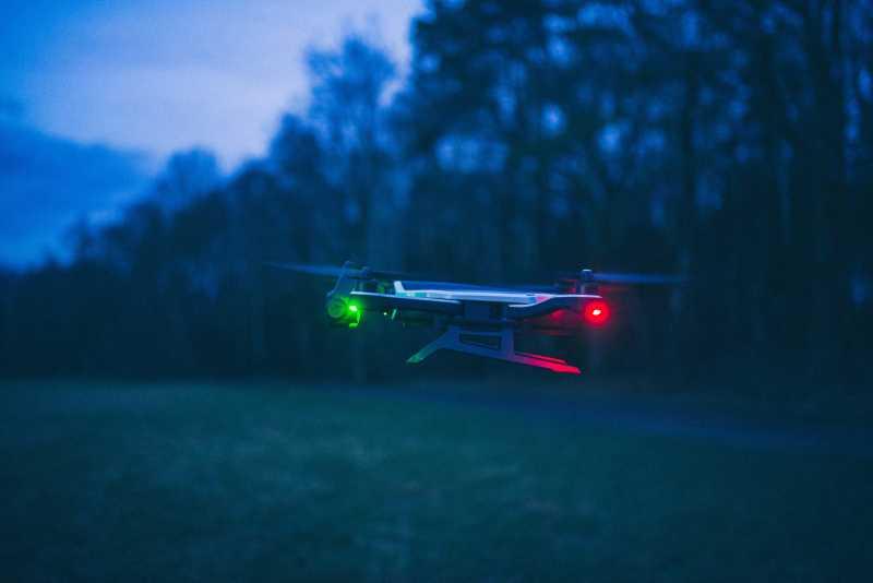 Kapal Perang AS Hancurkan Drone Pakai Senjata Laser