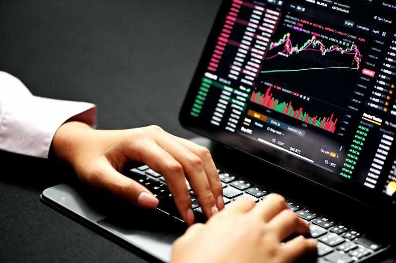 Teknologi Robot Trading, Tren Investasi Kekinian