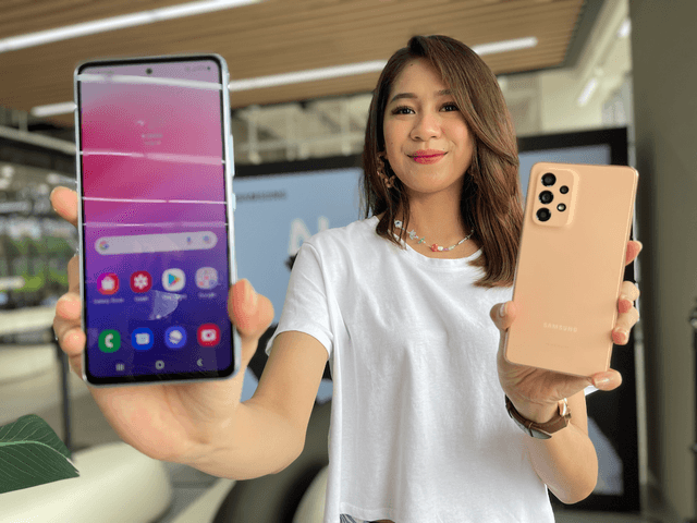 Pilih Mana, iPhone SE 2022 atau Samsung Galaxy A53 5G?